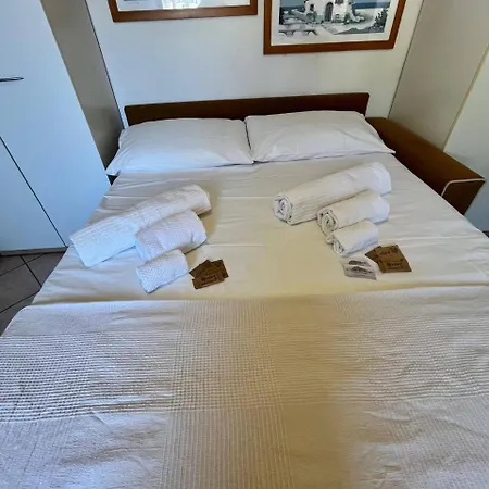 شقة A Pochi Passi Dal Borgo Saraceno Con Posto Auto Privato *