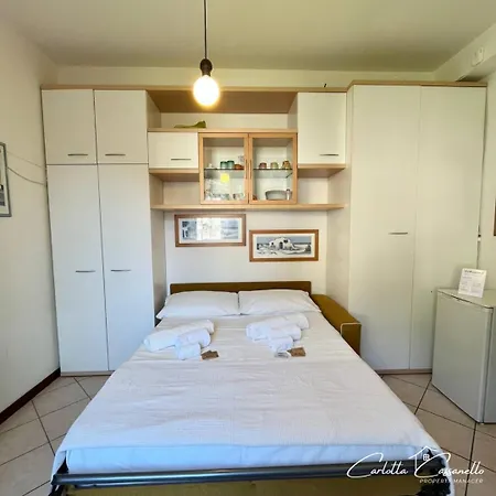 A Pochi Passi Dal Borgo Saraceno Con Posto Auto Privato Apartmán Varigotti